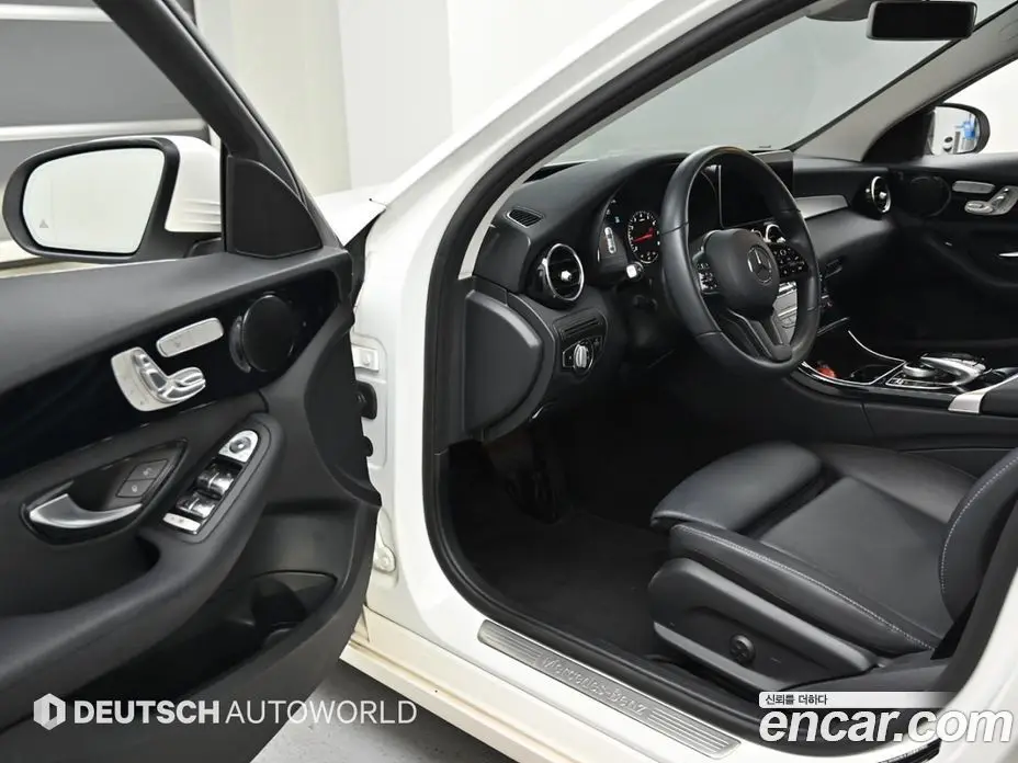 Mercedes-Benz C-Class 2019 2.0 автомат (гидро), фото 11 Mercedes-Benz C-Class 2019 2.0 автомат (гидро), фото 11