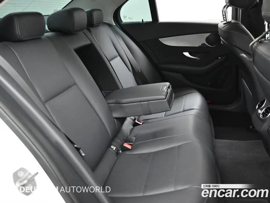 Mercedes-Benz C-Class 2019 2.0 автомат (гидро), фото 12 Mercedes-Benz C-Class 2019 2.0 автомат (гидро), фото 12