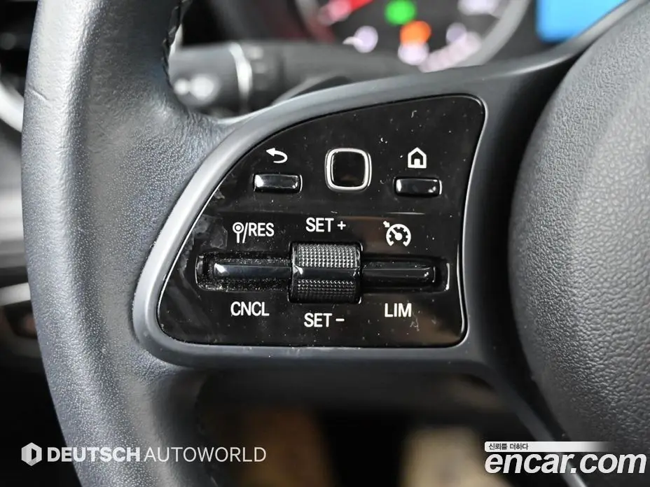 Mercedes-Benz C-Class 2019 2.0 автомат (гидро), фото 18 Mercedes-Benz C-Class 2019 2.0 автомат (гидро), фото 18