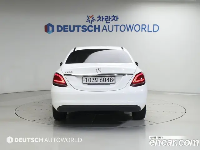 Mercedes-Benz C-Class 2019 2.0 автомат (гидро), миниатюра 4 Mercedes-Benz C-Class 2019 2.0 автомат (гидро), миниатюра 4
