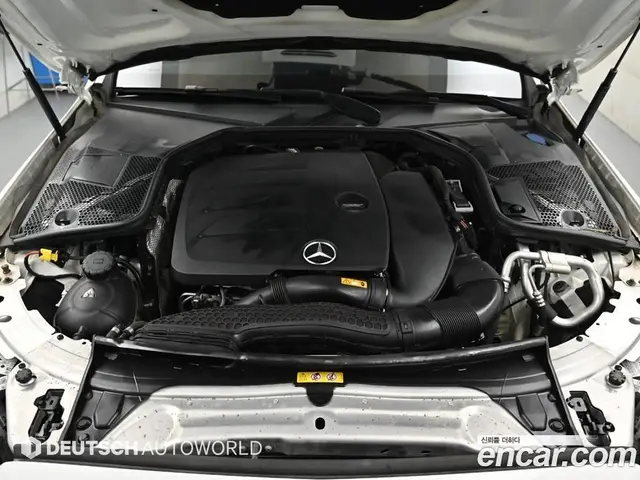 Mercedes-Benz C-Class 2019 2.0 автомат (гидро), миниатюра 6 Mercedes-Benz C-Class 2019 2.0 автомат (гидро), миниатюра 6