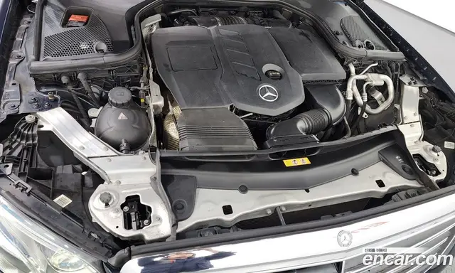Mercedes-Benz E-Class 2016 1.9 автомат (гидро), миниатюра 6