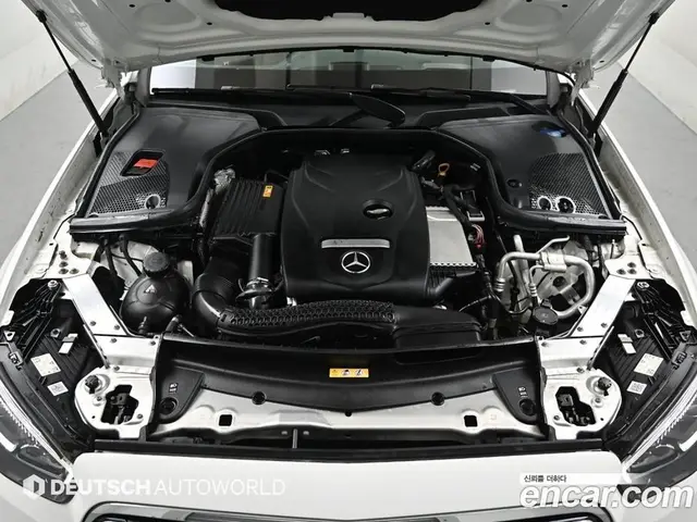 Mercedes-Benz E-Class 2020 2.0 автомат (гидро), миниатюра 6