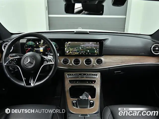 Mercedes-Benz E-Class 2020 2.0 автомат (гидро), миниатюра 7