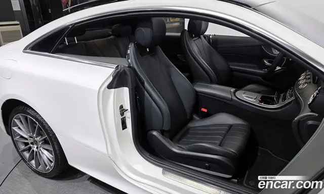 Mercedes-Benz E-Class 2022 3.0 автомат (гидро), миниатюра 11 Mercedes-Benz E-Class 2022 3.0 автомат (гидро), миниатюра 11