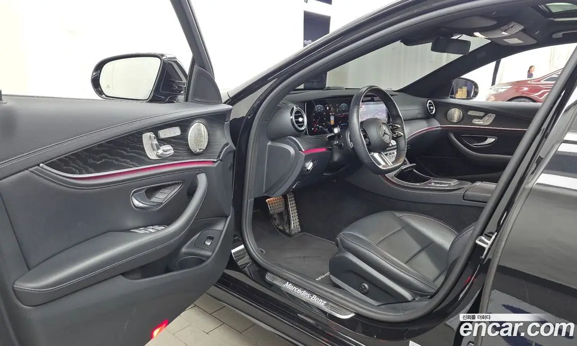 Mercedes-Benz E-Class 2022 1.9 автомат (гидро), фото 10
