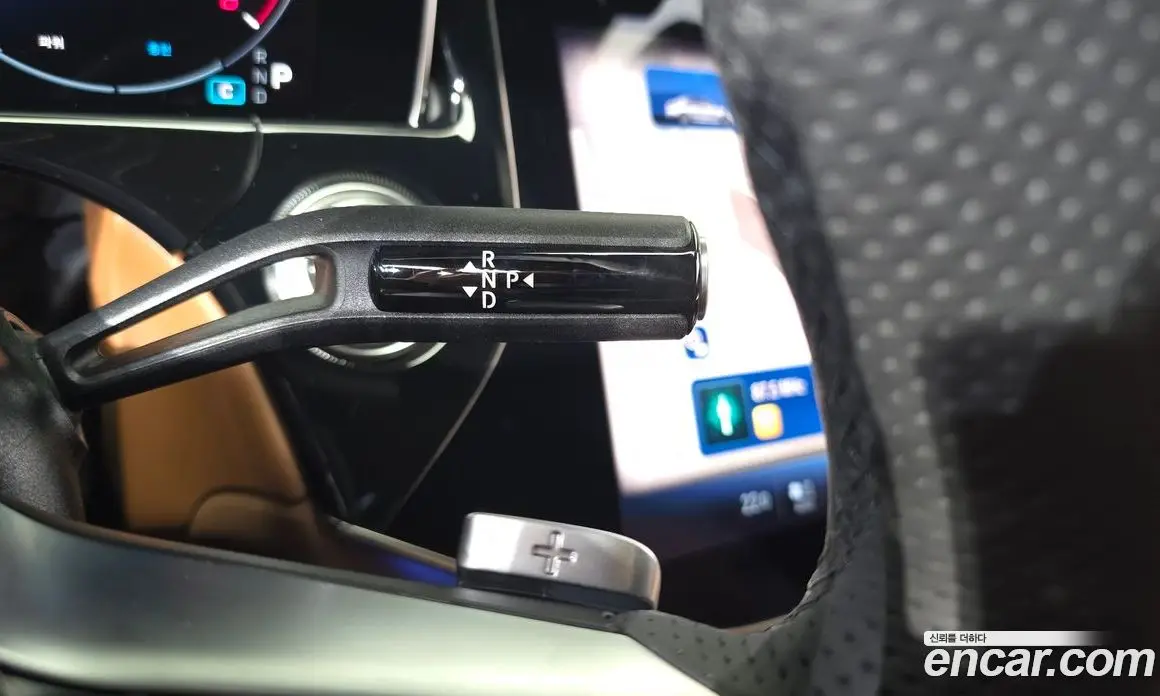 Mercedes-Benz E-Class 2025 2.0 автомат (гидро), фото 9