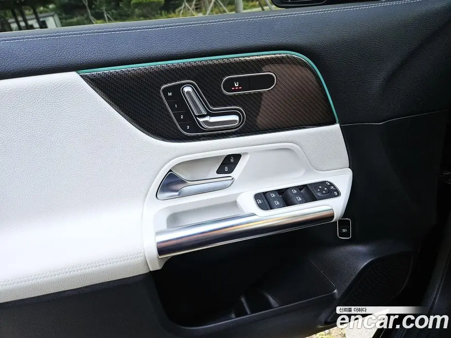 Mercedes-Benz GLA-Class 2020 2.0 автомат (гидро), фото 15