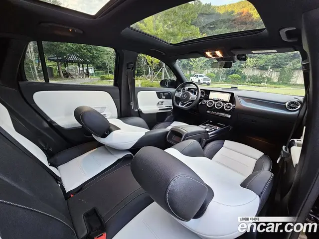 Mercedes-Benz GLA-Class 2020 2.0 автомат (гидро), миниатюра 8