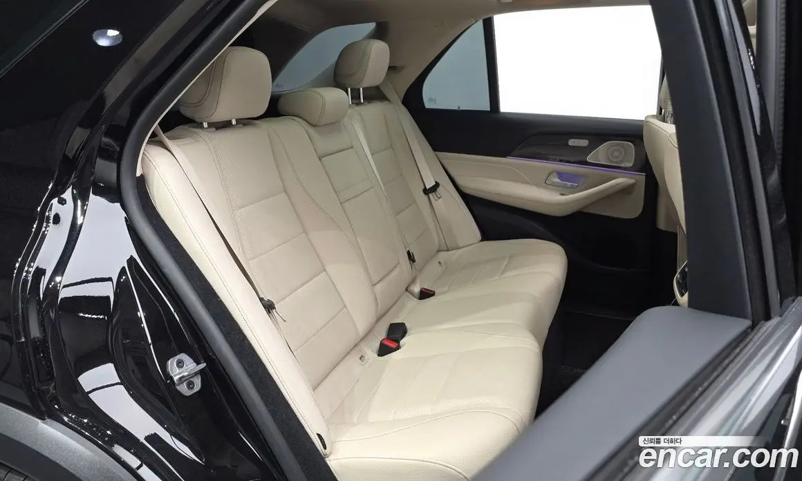 Mercedes-Benz GLE-Class 2023 2.0 автомат (гидро), фото 11