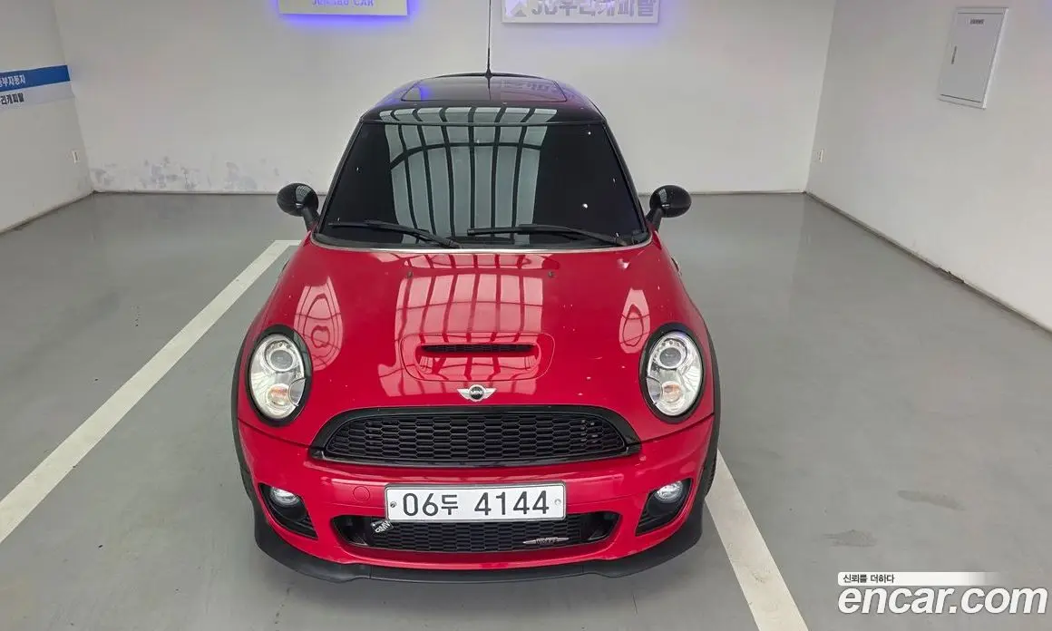 Mini Cooper 2013 1.6 автомат (гидро), фото 2 Mini Cooper 2013 1.6 автомат (гидро), фото 2