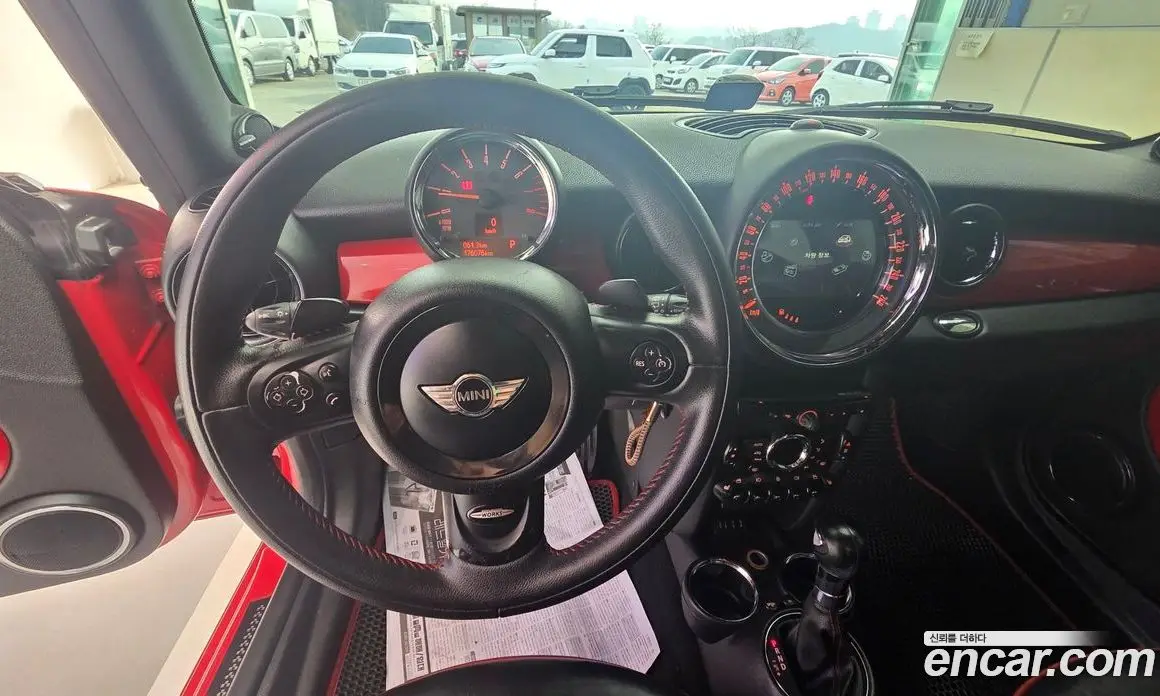 Mini Cooper 2013 1.6 автомат (гидро), фото 14 Mini Cooper 2013 1.6 автомат (гидро), фото 14