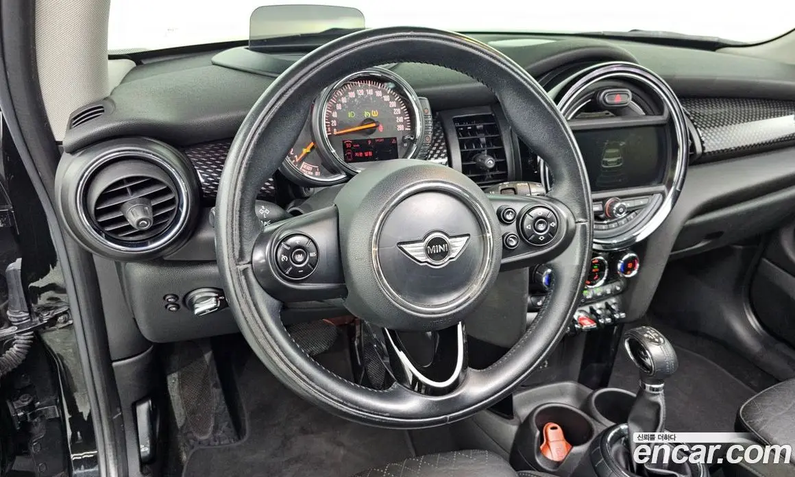 Mini Cooper 2015 2.0 автомат (гидро), фото 14