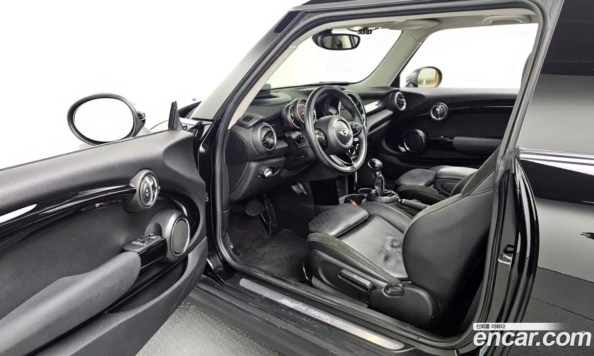 Mini Cooper 2015 2.0 автомат (гидро), фото 10