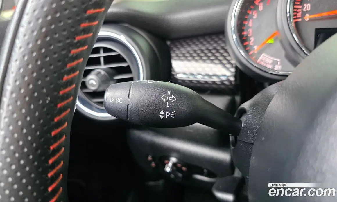 Mini Cooper 2019 2.0 автомат (гидро), фото 17
