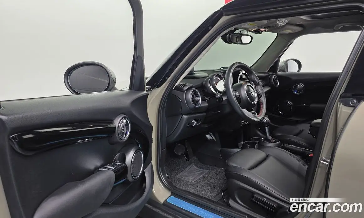 Mini Cooper 2019 2.0 автомат (гидро), фото 10