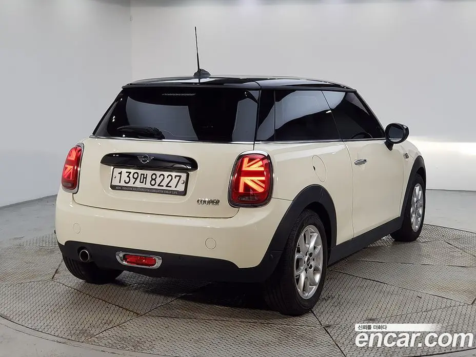 Mini Cooper 2020 1.5 автомат (гидро), фото 4