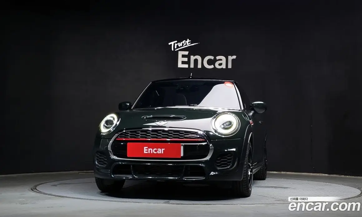 Mini Cooper Convertible 2020 2.0 автомат (гидро), фото 3 Mini Cooper Convertible 2020 2.0 автомат (гидро), фото 3