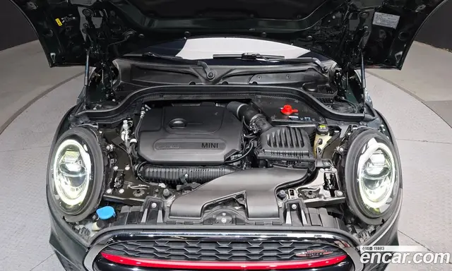 Mini Cooper Convertible 2020 2.0 автомат (гидро), миниатюра 6 Mini Cooper Convertible 2020 2.0 автомат (гидро), миниатюра 6