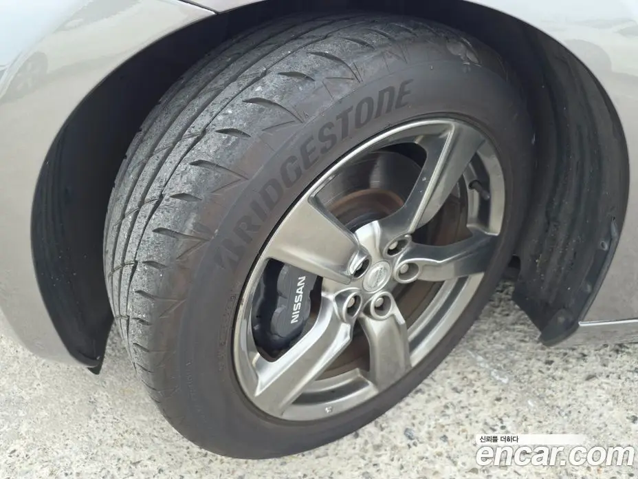 Nissan 370Z 2010 3.7 автомат (гидро), фото 18 Nissan 370Z 2010 3.7 автомат (гидро), фото 18