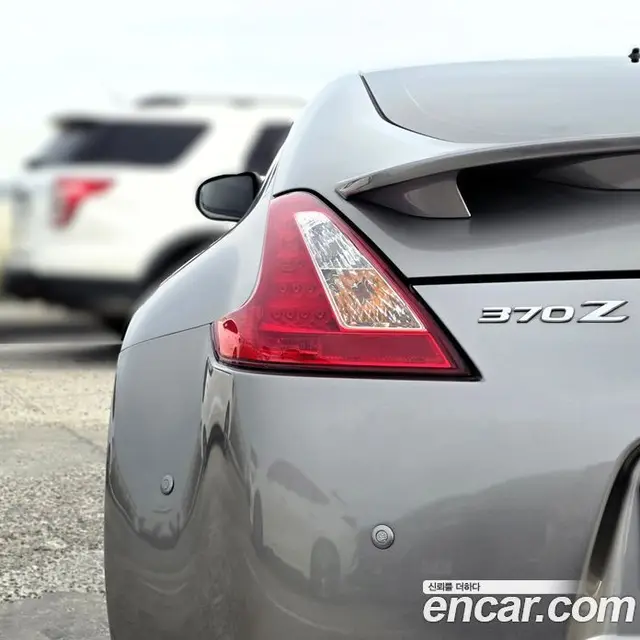 Nissan 370Z 2010 3.7 автомат (гидро), миниатюра 4 Nissan 370Z 2010 3.7 автомат (гидро), миниатюра 4