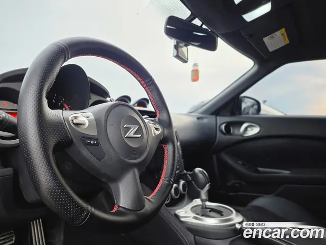 Nissan 370Z 2010 3.7 автомат (гидро), миниатюра 6 Nissan 370Z 2010 3.7 автомат (гидро), миниатюра 6