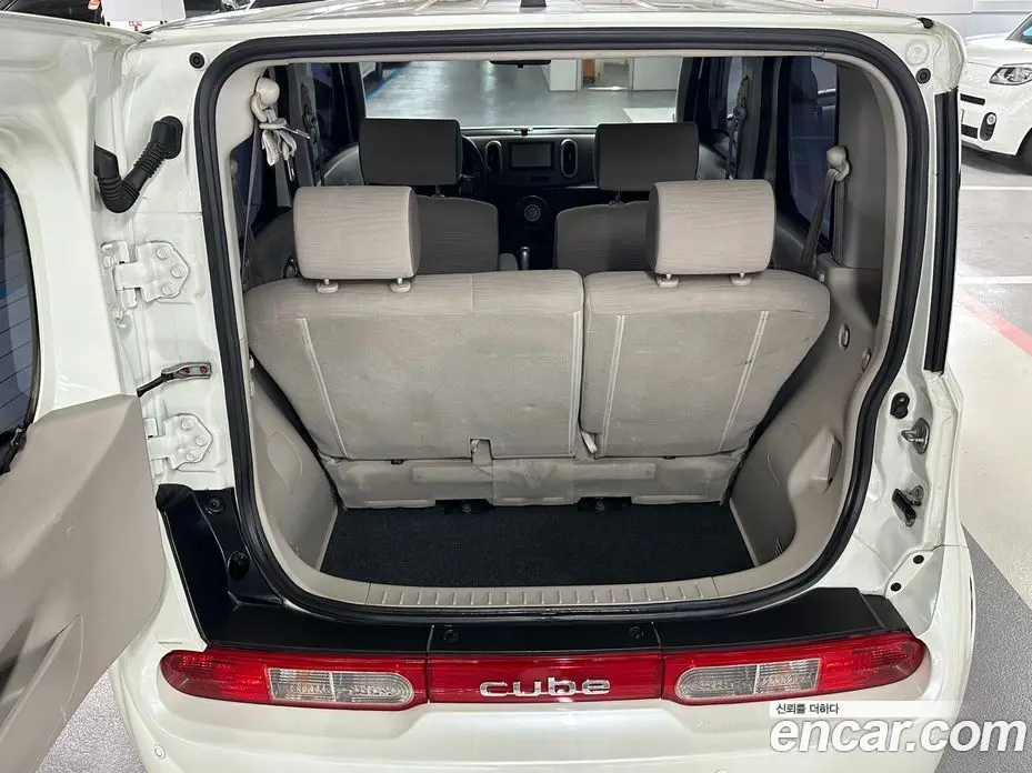Nissan Cube 2011 1.8 автомат (гидро), фото 18
