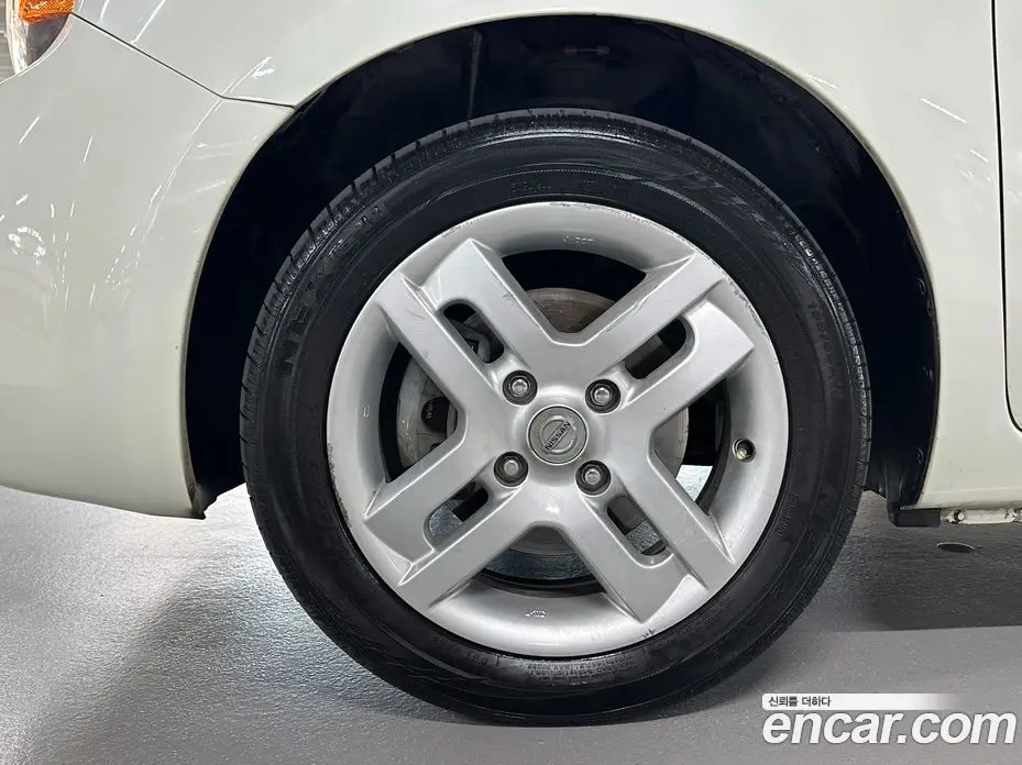 Nissan Cube 2011 1.8 автомат (гидро), фото 19