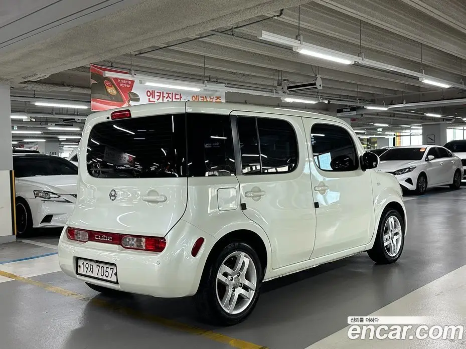 Nissan Cube 2011 1.8 автомат (гидро), фото 5
