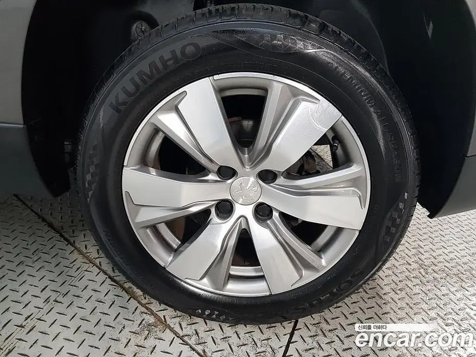 Peugeot 2008 2016 1.6 автомат (гидро), фото 20
