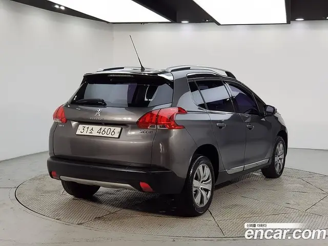 Peugeot 2008 2016 1.6 автомат (гидро), миниатюра 4