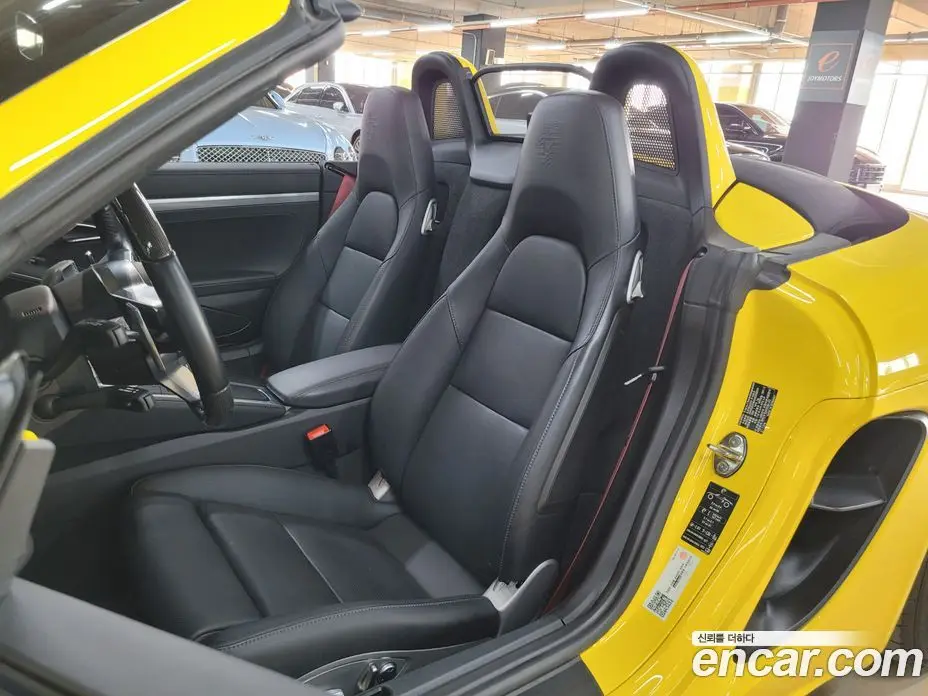 Porsche 718 2022 4.0 автомат (гидро), фото 11 Porsche 718 2022 4.0 автомат (гидро), фото 11
