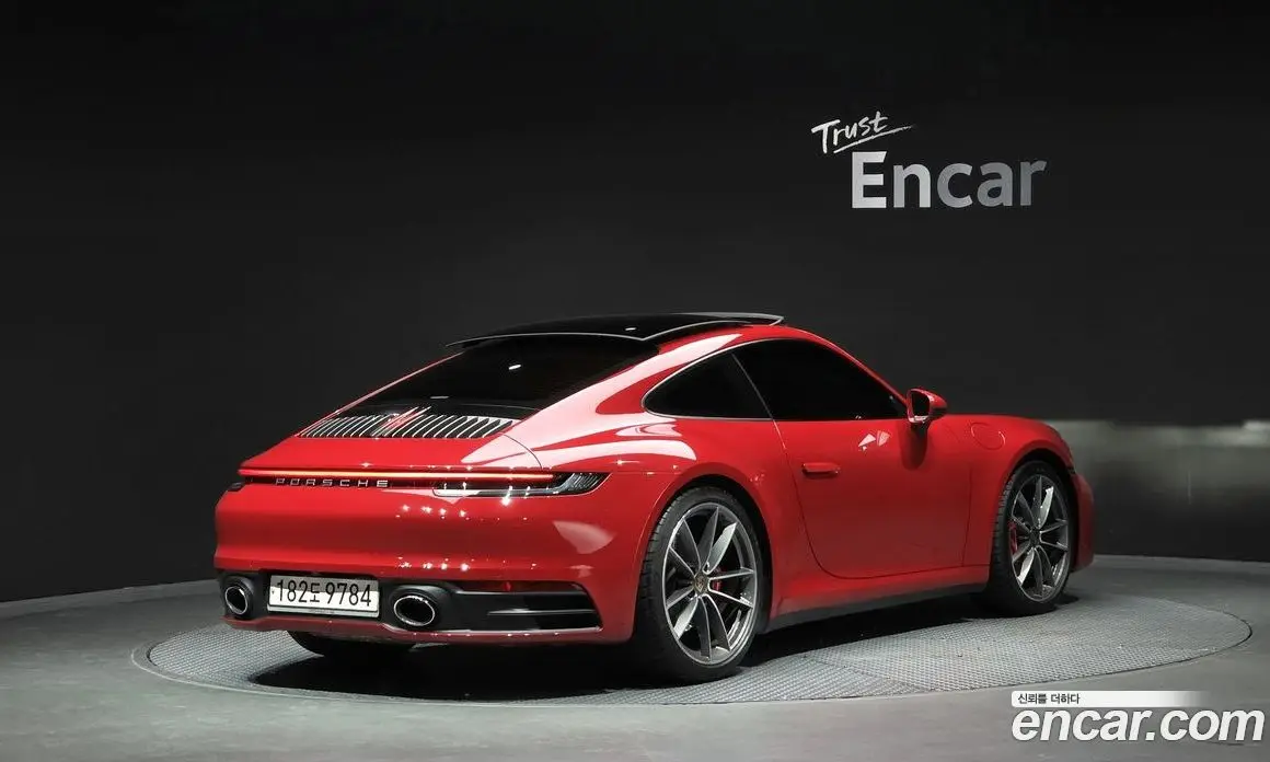Porsche 911 2020 3.0 автомат (гидро), фото 2 Porsche 911 2020 3.0 автомат (гидро), фото 2