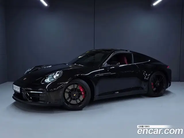 Porsche 911, 2023, 4 720 км
