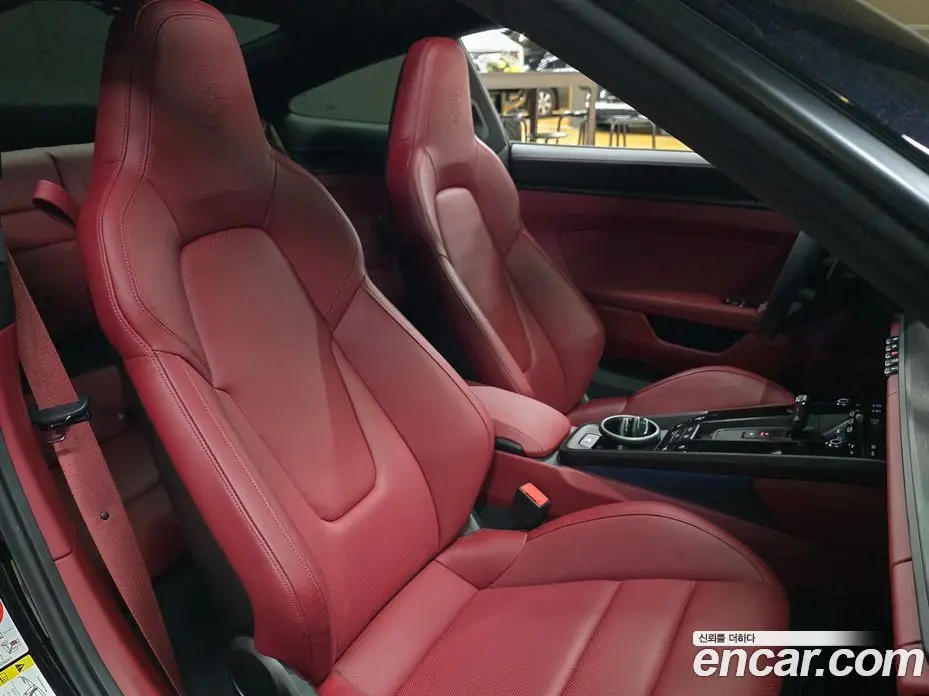 Porsche 911 2023 3.0 автомат (гидро), фото 20 Porsche 911 2023 3.0 автомат (гидро), фото 20