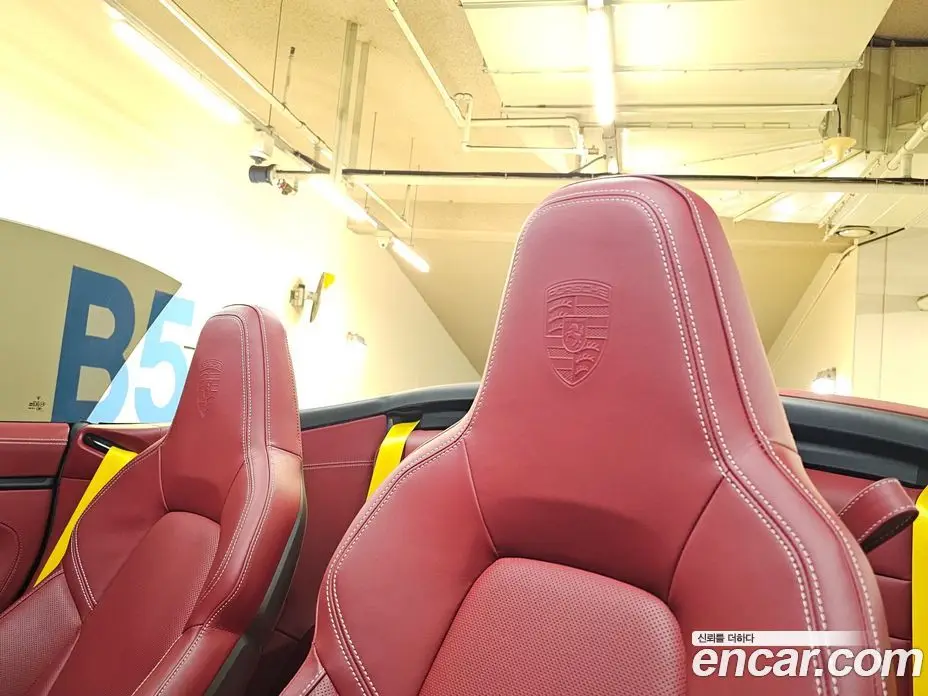 Porsche 911 2025 3.6 автомат (гидро), фото 11
