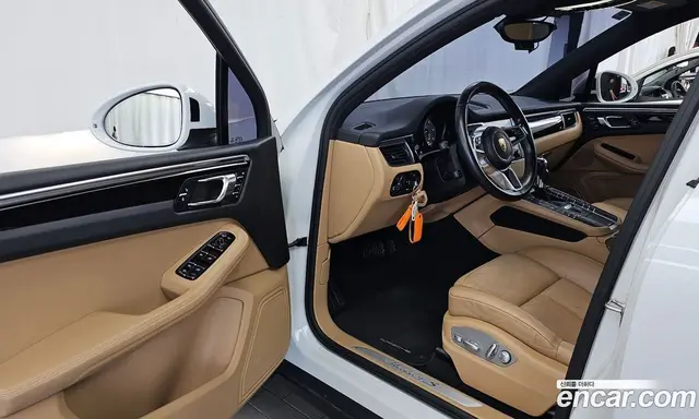 Porsche Macan 2017 3.0 автомат (гидро), миниатюра 10 Porsche Macan 2017 3.0 автомат (гидро), миниатюра 10