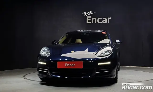 Porsche Panamera 2016 3.6 автомат (гидро), миниатюра 3