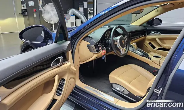 Porsche Panamera 2016 3.6 автомат (гидро), миниатюра 10