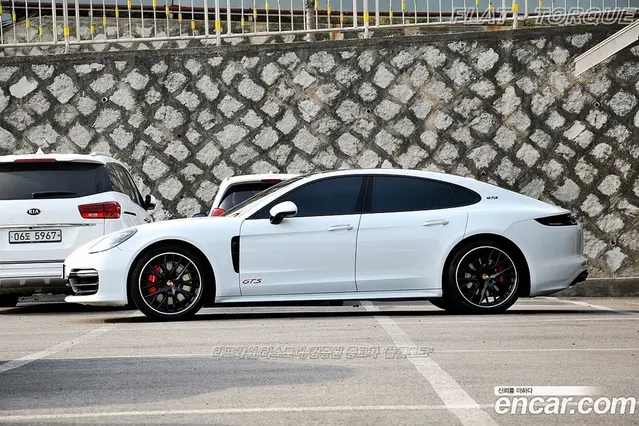 Porsche Panamera 2019 4.0 автомат (гидро), миниатюра 4