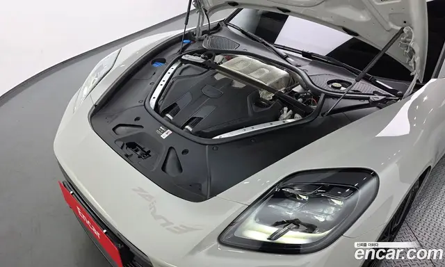 Porsche Panamera 2025 4.0 автомат (гидро), миниатюра 6