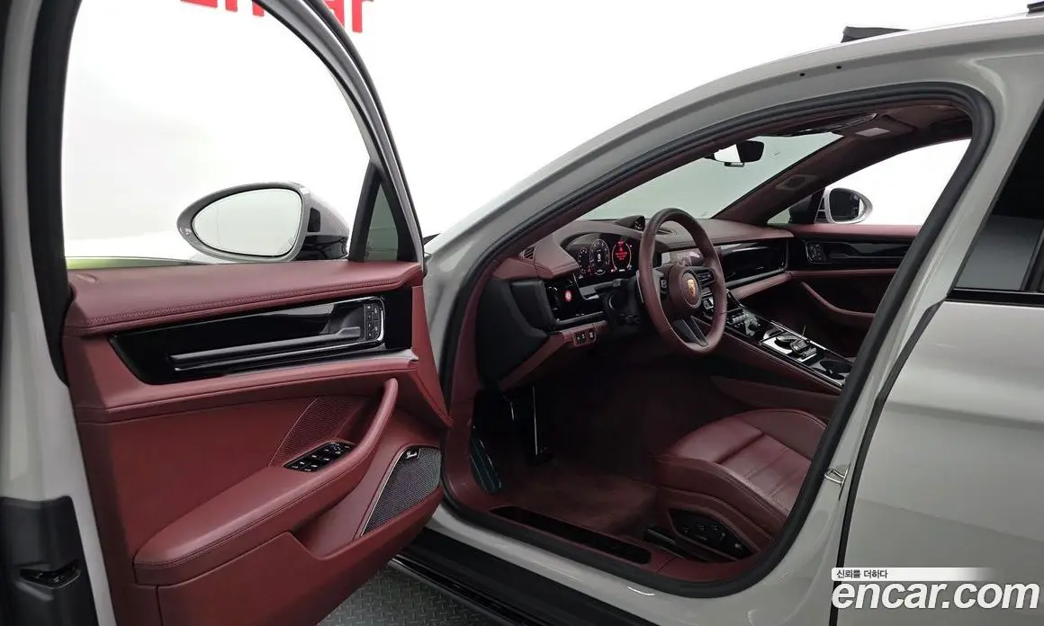Porsche Panamera 2025 4.0 автомат (гидро), фото 10