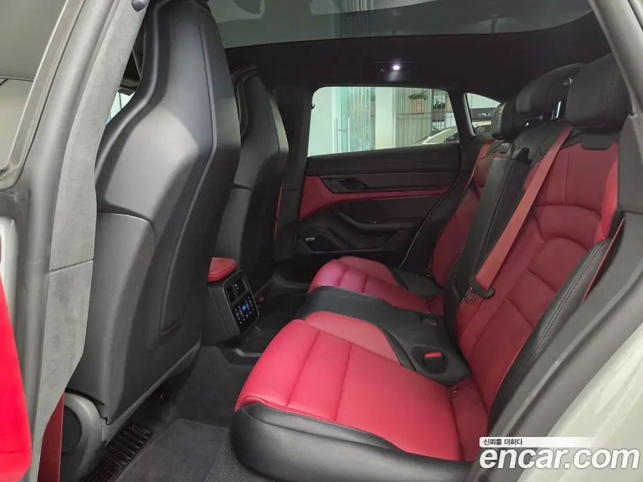 Porsche Taycan 2025 0.1 автомат (гидро), фото 15 Porsche Taycan 2025 0.1 автомат (гидро), фото 15
