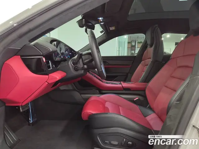 Porsche Taycan 2025 0.1 автомат (гидро), миниатюра 7 Porsche Taycan 2025 0.1 автомат (гидро), миниатюра 7