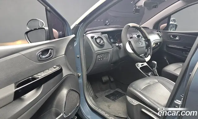 Renault (Samsung) QM3 2017 1.5 автомат (гидро), миниатюра 10 Renault (Samsung) QM3 2017 1.5 автомат (гидро), миниатюра 10