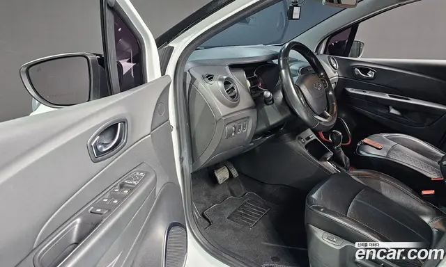 Renault (Samsung) QM3 2018 1.5 автомат (гидро), миниатюра 11 Renault (Samsung) QM3 2018 1.5 автомат (гидро), миниатюра 11