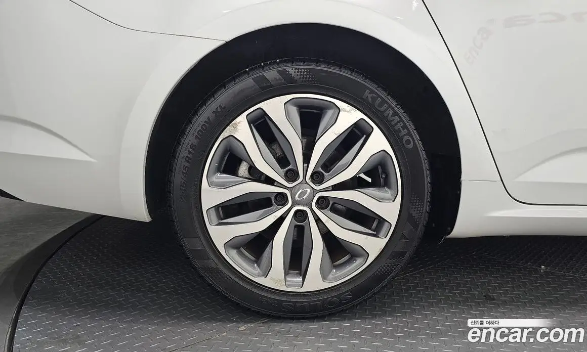 Renault (Samsung) SM6 2016 2.0 автомат (гидро), фото 5 Renault (Samsung) SM6 2016 2.0 автомат (гидро), фото 5