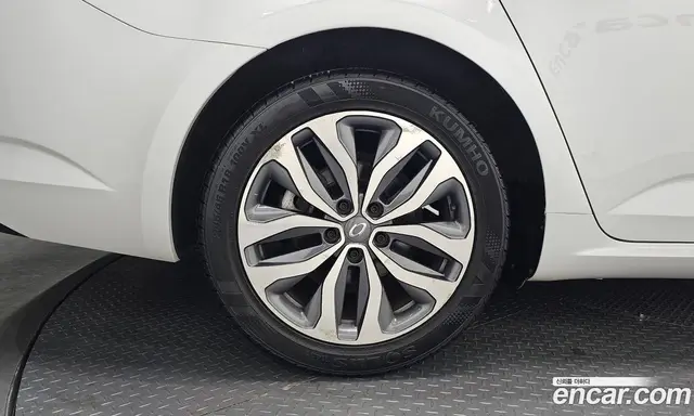 Renault (Samsung) SM6 2016 2.0 автомат (гидро), миниатюра 5 Renault (Samsung) SM6 2016 2.0 автомат (гидро), миниатюра 5