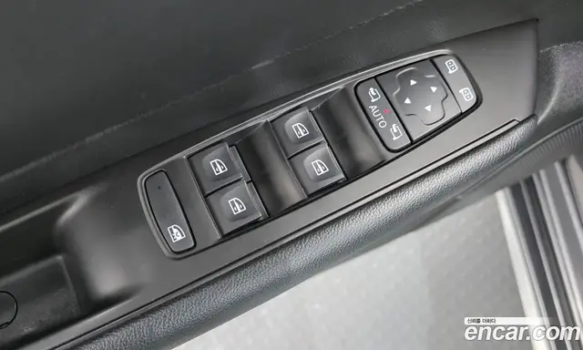 Renault (Samsung) SM6 2017 2.0 автомат (гидро), миниатюра 12