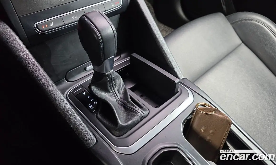 Renault (Samsung) SM6 2017 2.0 автомат (гидро), фото 9 Renault (Samsung) SM6 2017 2.0 автомат (гидро), фото 9